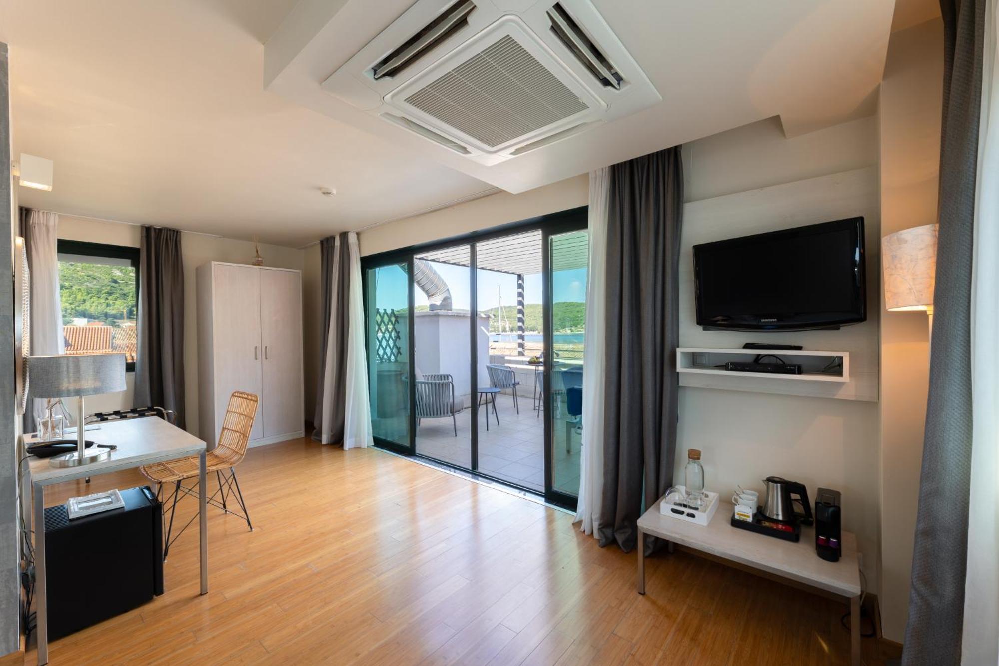 Hotel San Giorgio Vis Kültér fotó